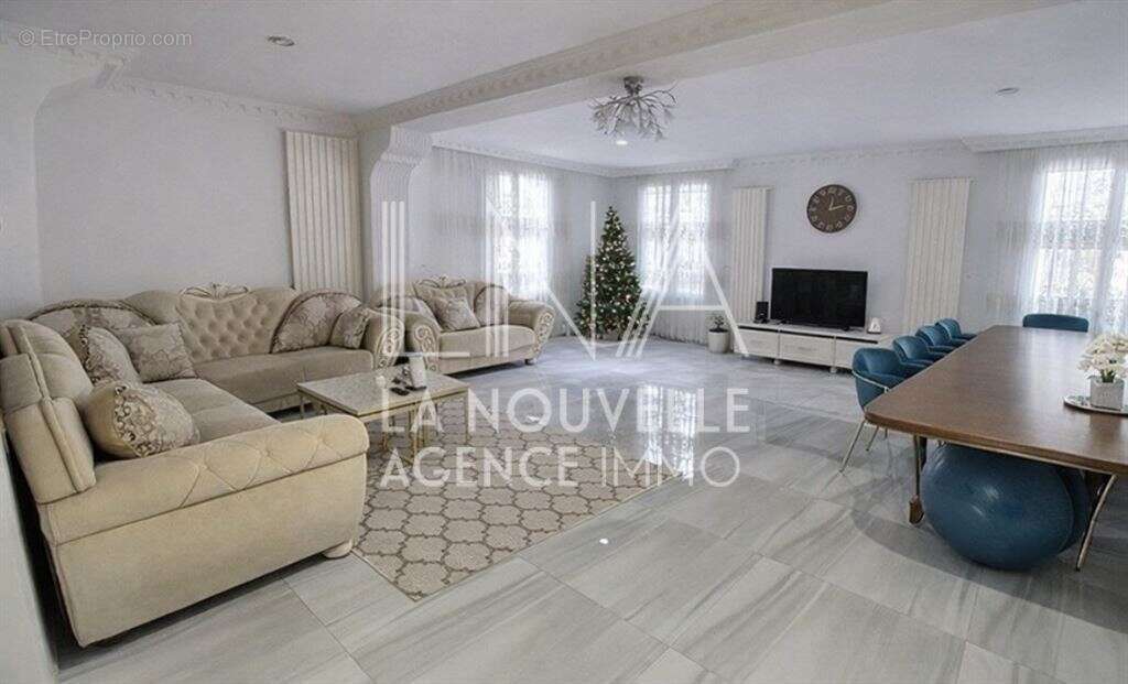 Coup de cœur ! Maison 6 pièces entièrement rénovée avec jardin, terrasse et garage - photo 2