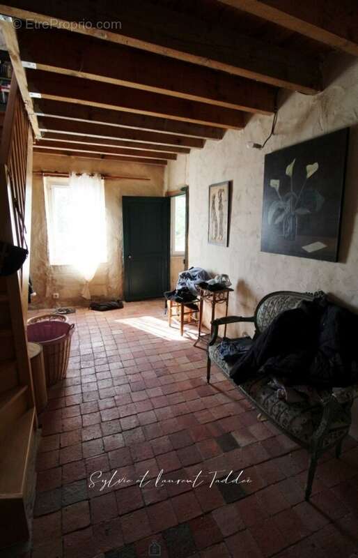 Propriété de 30 hectares  maison en pierre à rénover  dépendances  étangs - photo 10