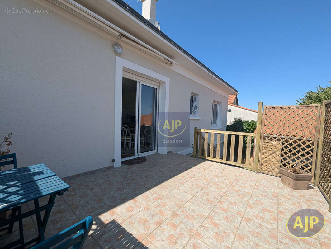 Maison  89.08 m2 2 chambres La Bruffiere - photo 14