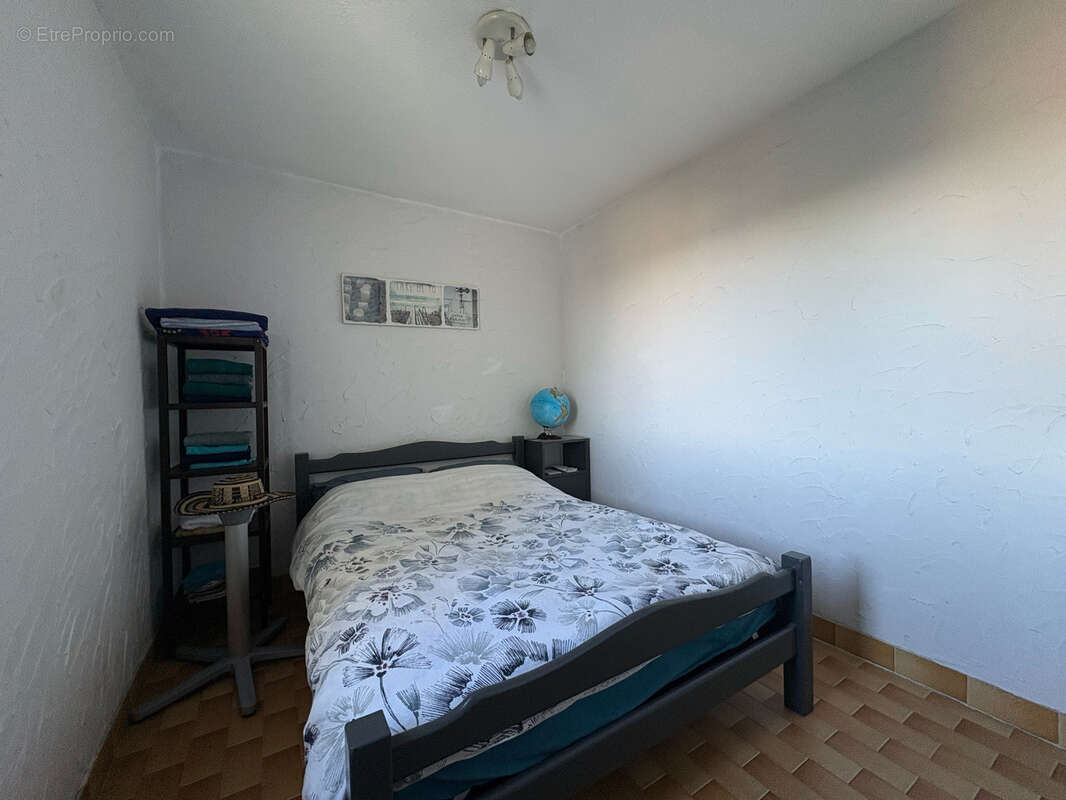 Appartement à MAUGUIO
