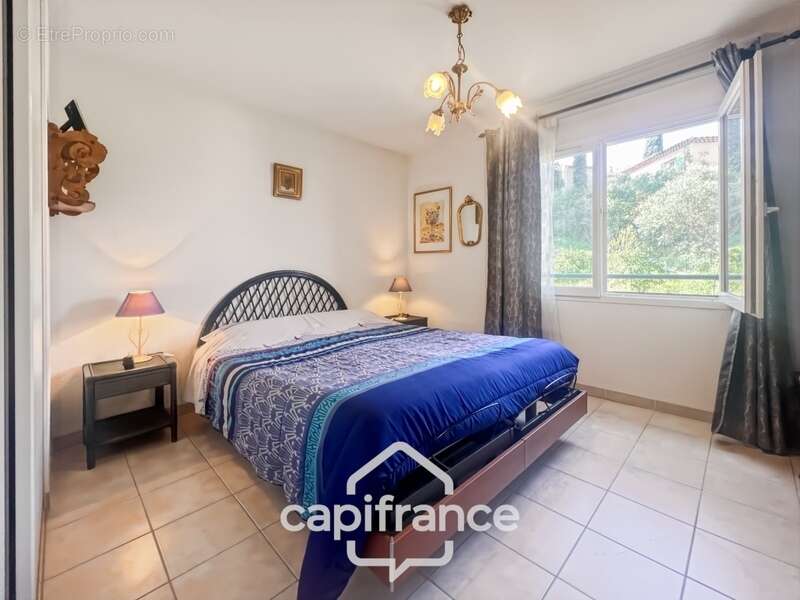 Appartement à HYERES