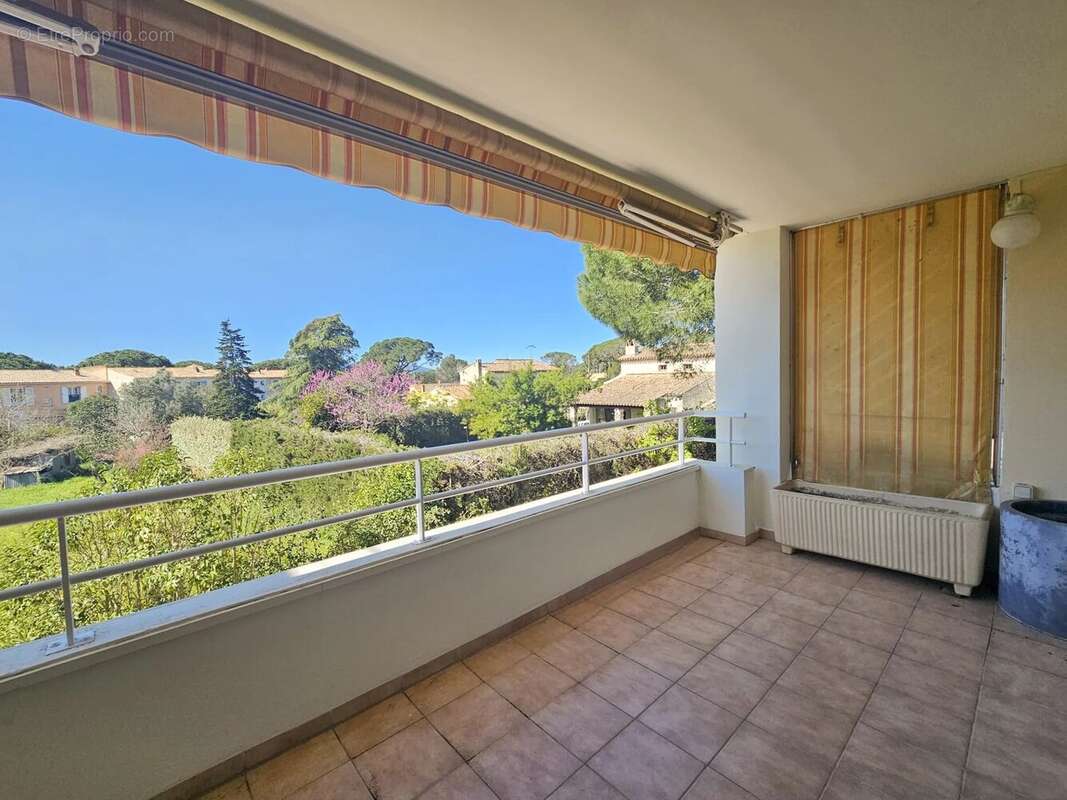 Appartement à SAINT-RAPHAEL