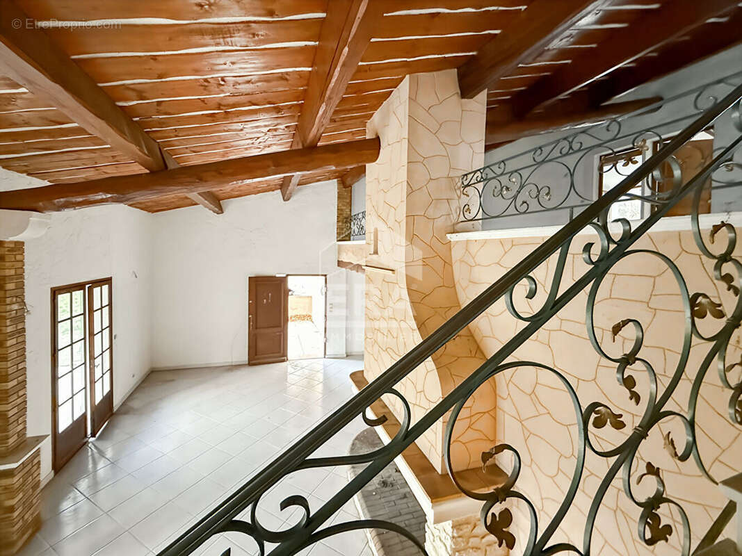 Maison à CABRIES