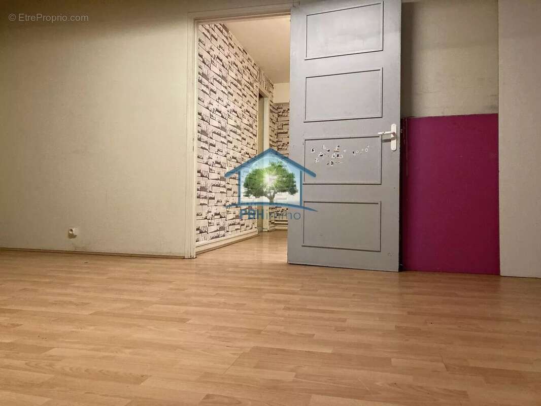 Commerce à SAINT-ETIENNE