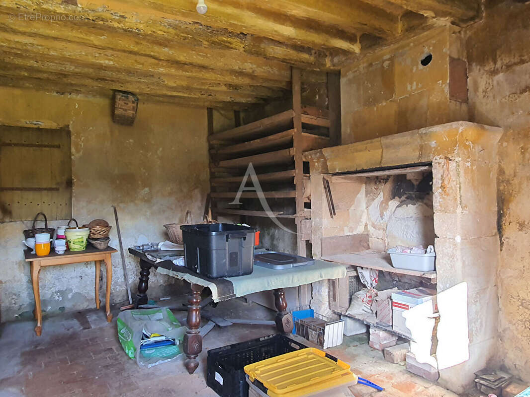 Maison à VILLENTROIS