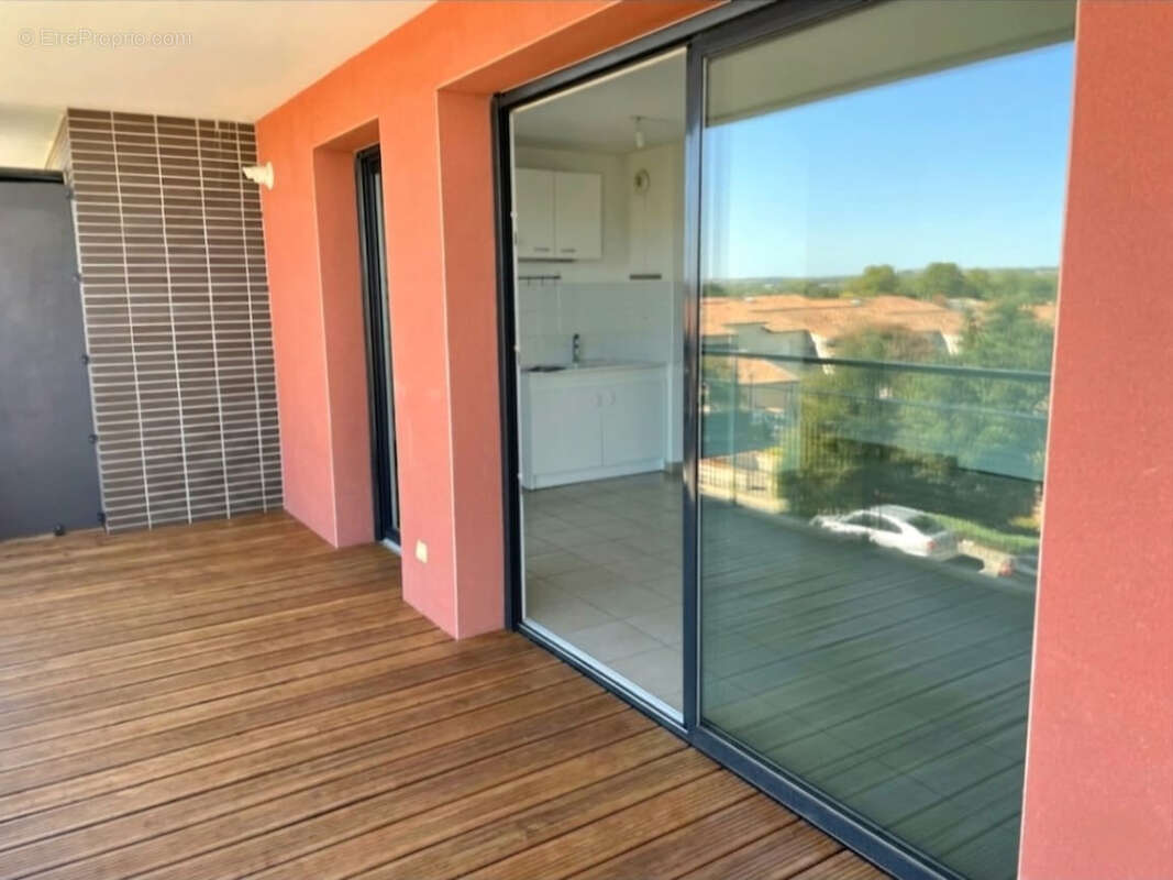 Appartement à AUZEVILLE-TOLOSANE