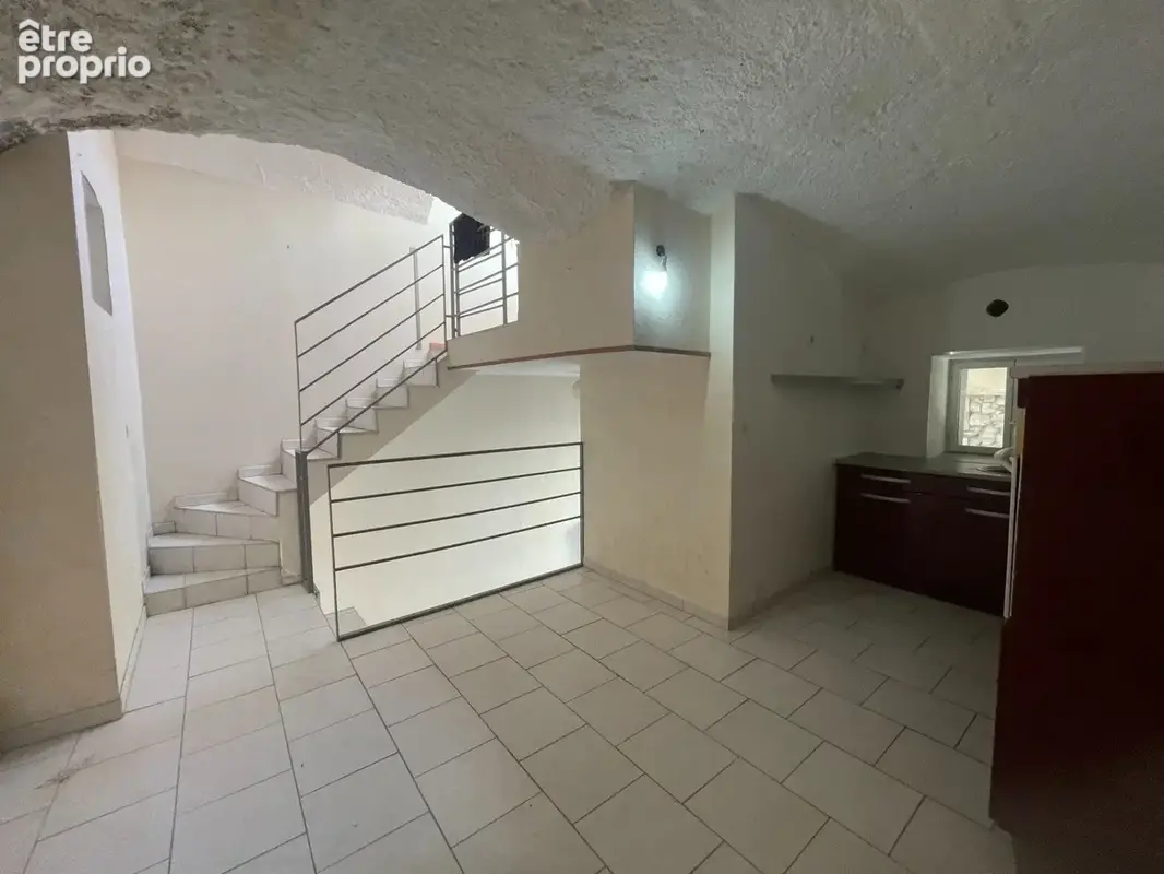 Maison 6 pièces 140 m² à vendre à Champeix (63320) - photo 2