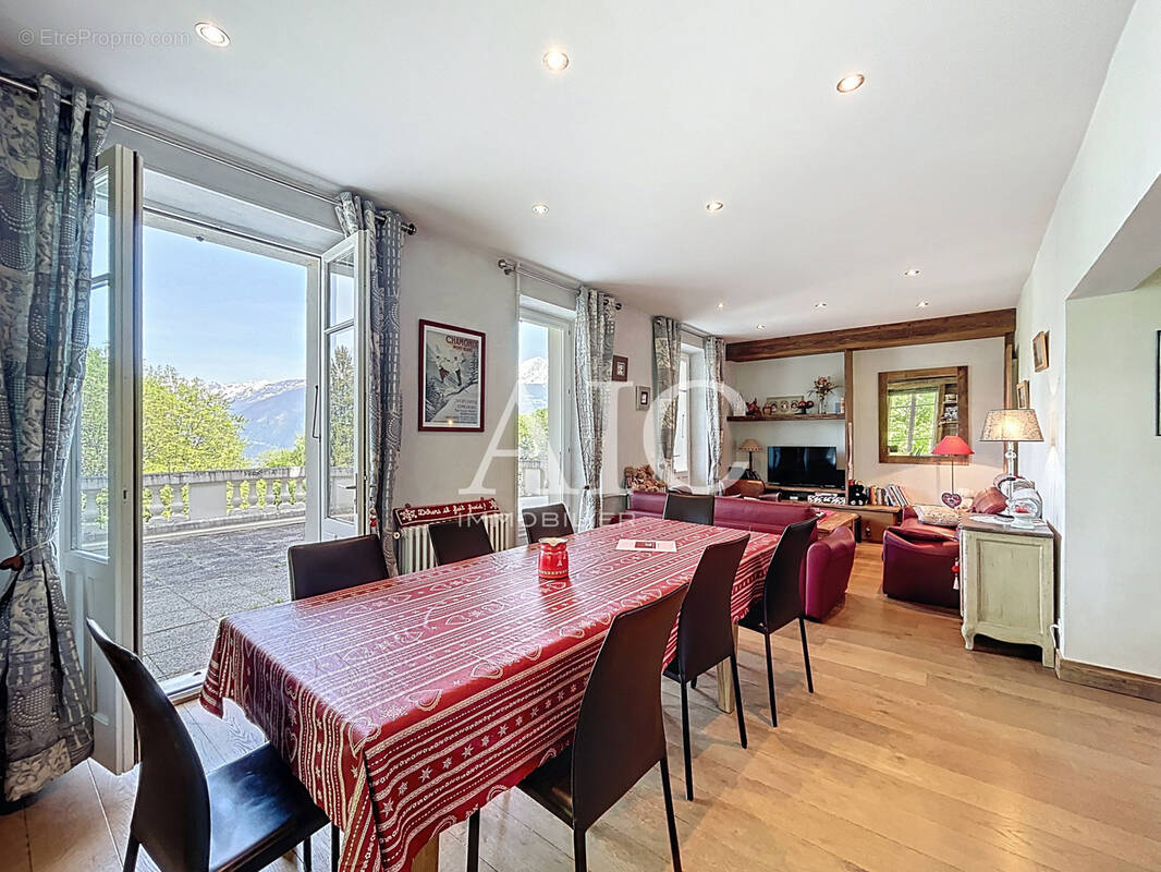 Appartement à COMBLOUX