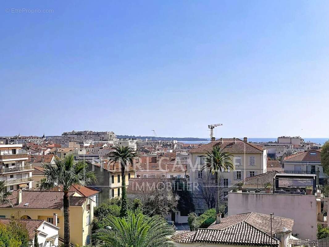 Appartement à CANNES