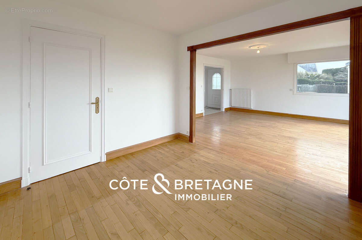 Maison à CLOHARS-CARNOET