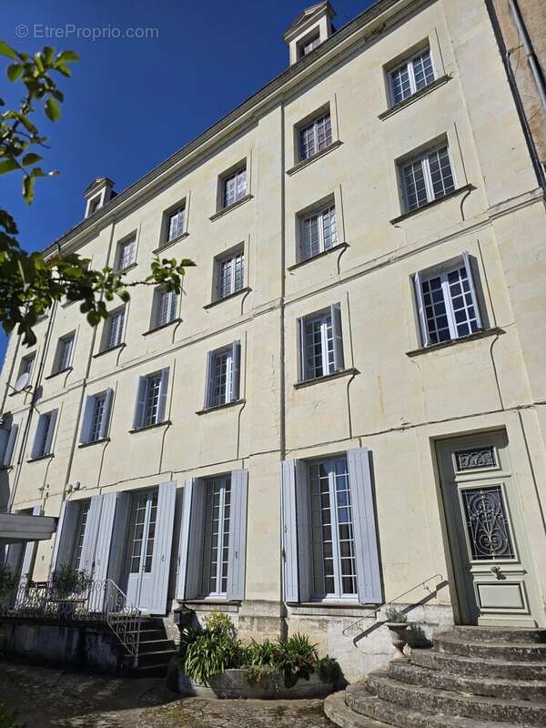 Appartement à CHINON