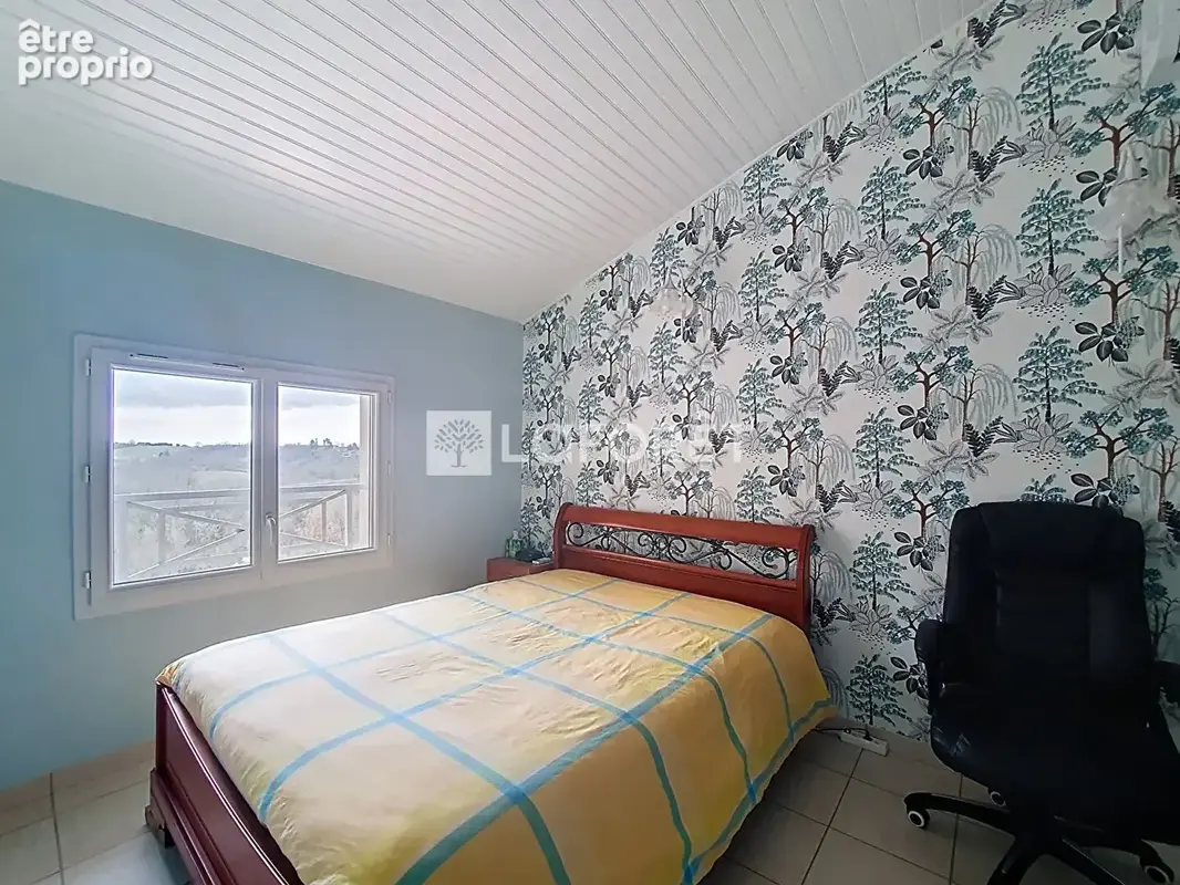 Villemur-sur-Tarn, maison de type 5, garage sur une parcelle de 7 460 m² environ - photo 17