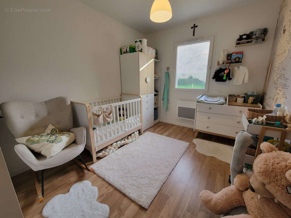 Maison à SALAISE-SUR-SANNE