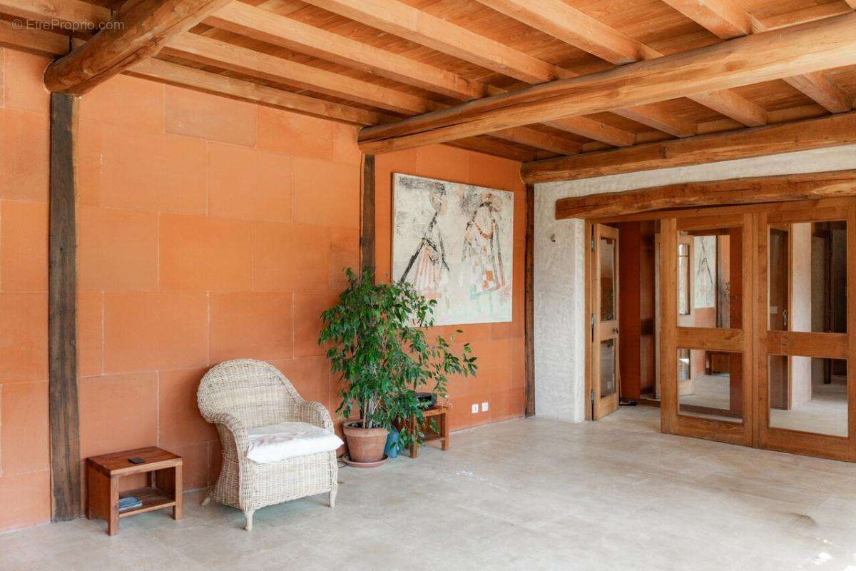 Maison à CHARMES-SUR-L'HERBASSE