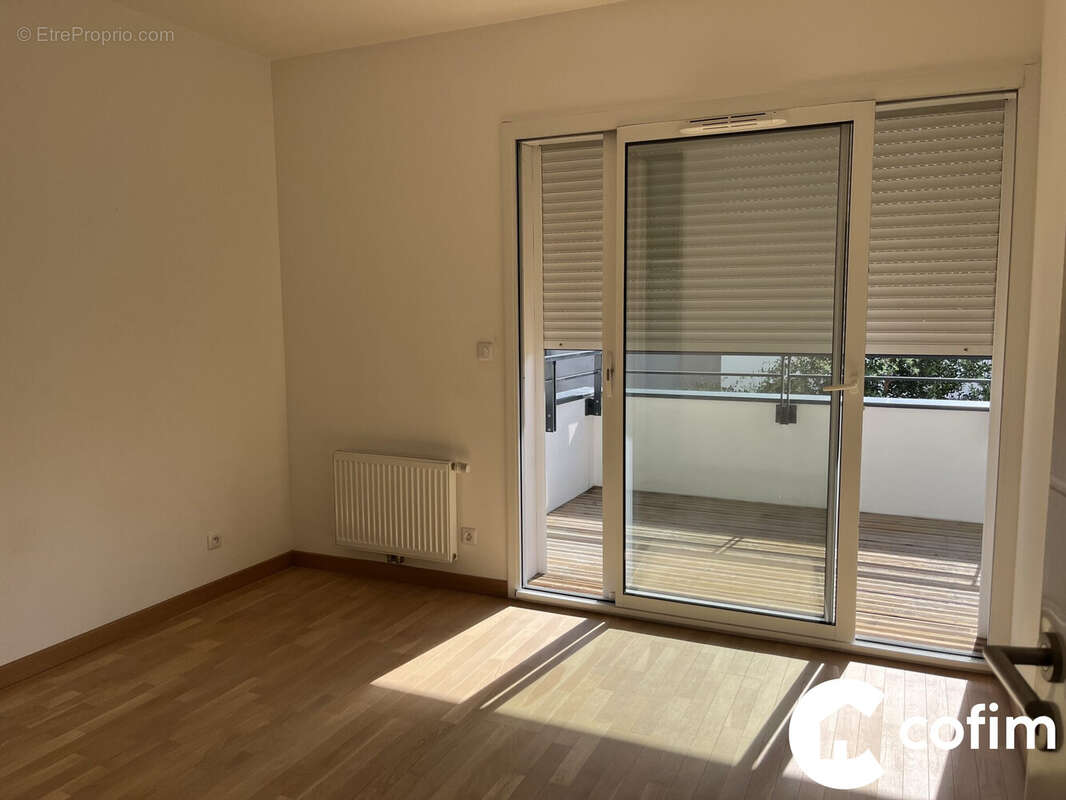 chambre - Appartement à MERIGNAC