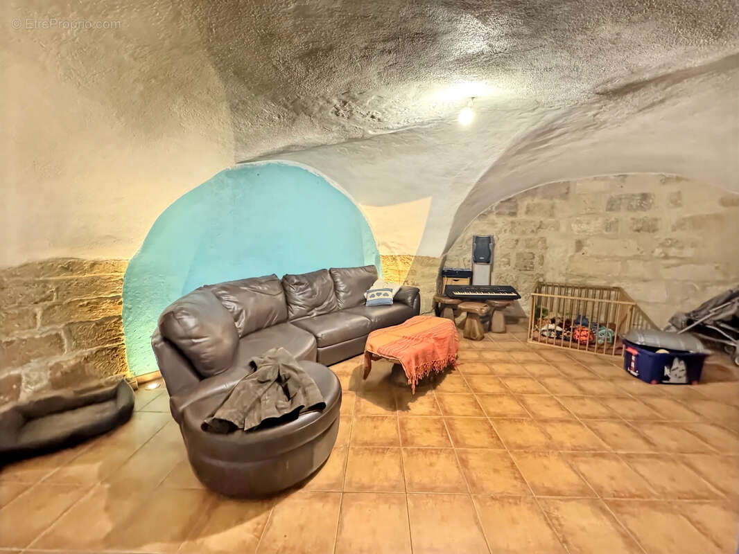 Maison à SAINT-GILLES