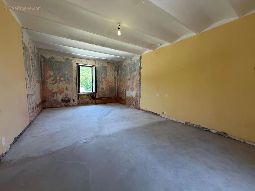 Photo 4 - Appartement à BESSEGES