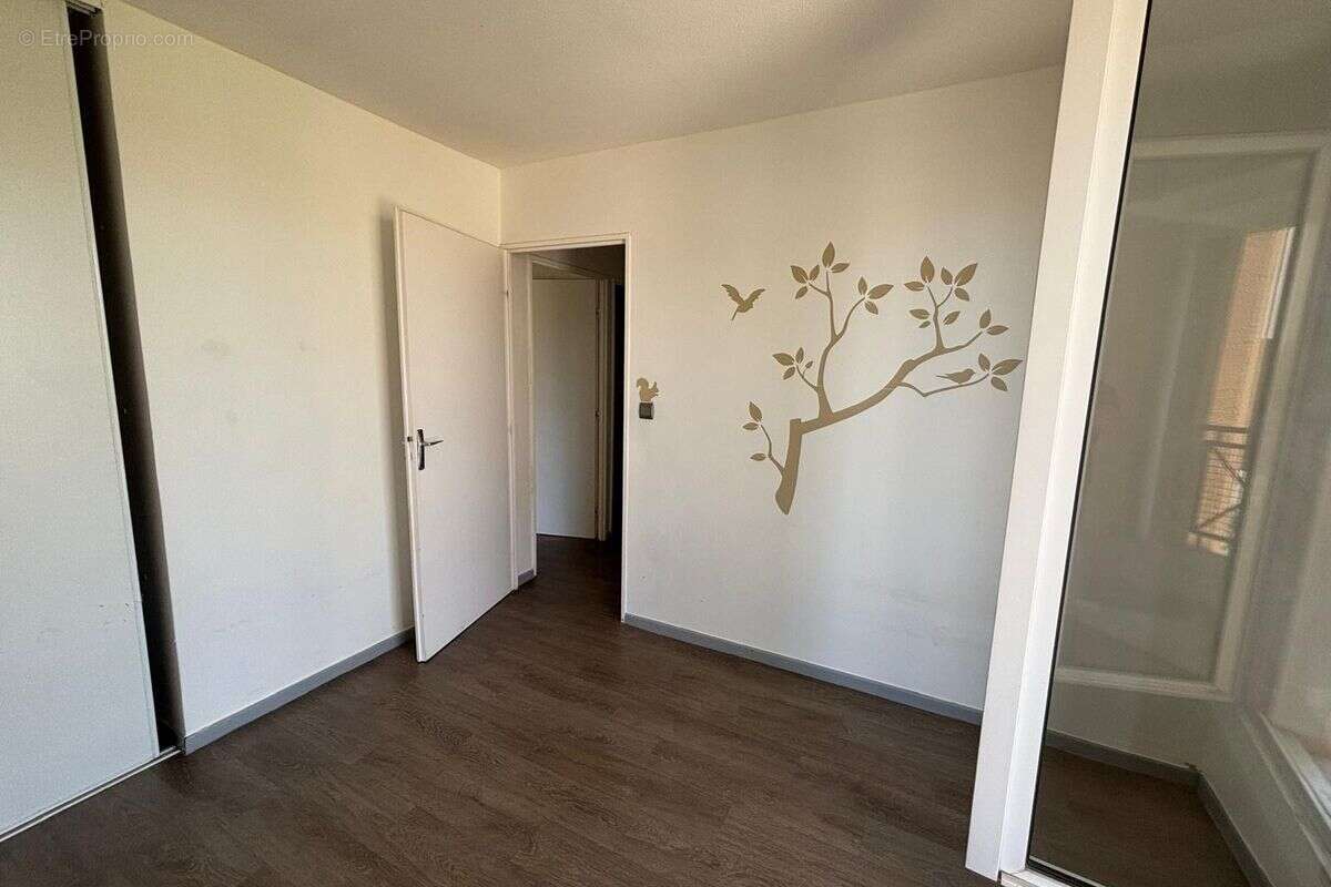 Résidence « LES LOGIS DE GRIGNAN » - T3 N°E006400104L - photo 8