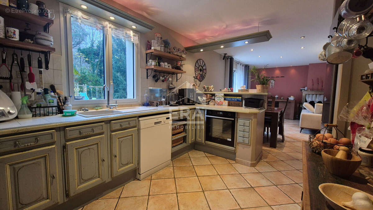 Maison à GRISY-SUISNES