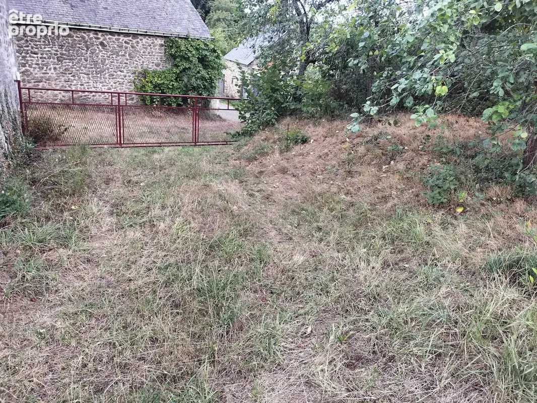 Commune de TRANS, en campagne, une maison en pierres à rénover intégralement. - photo 22