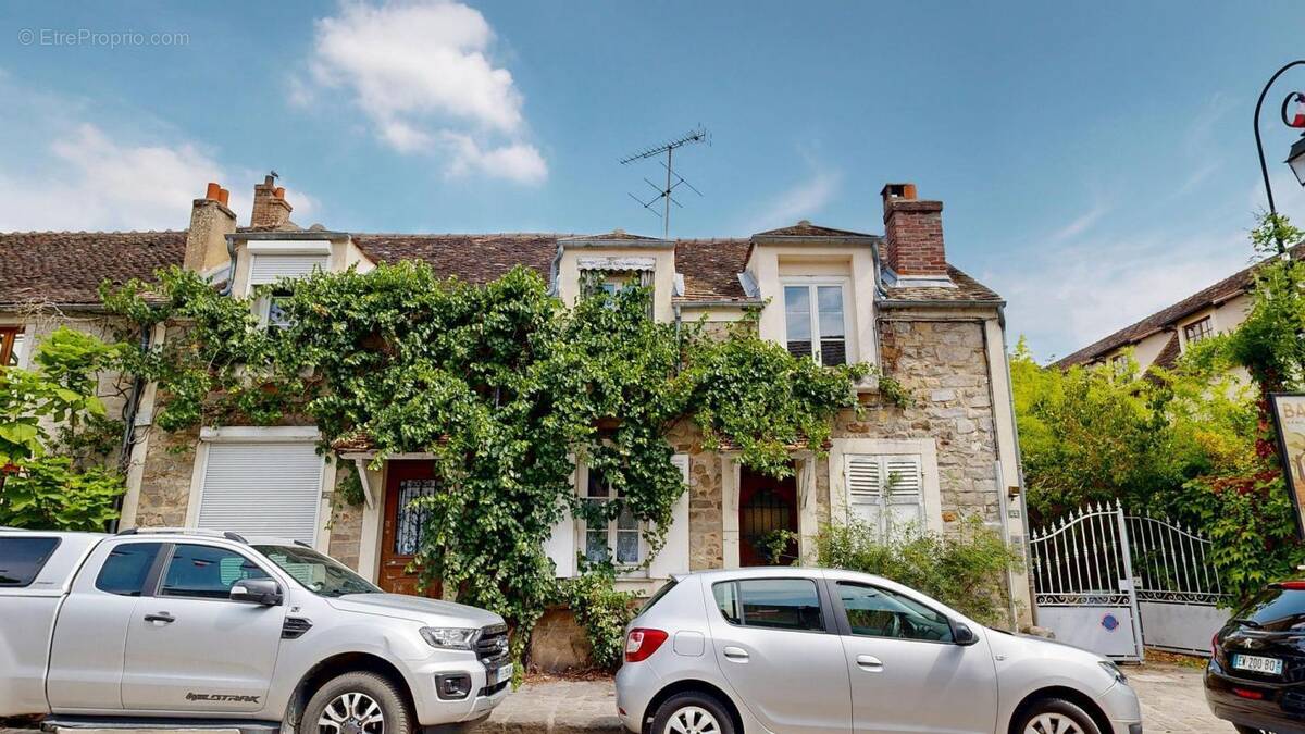 Maison 42 et 42 bis grande rue - photo 1