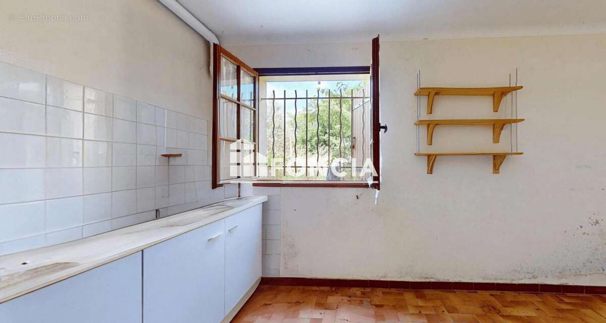 Rare ! villa sur 3400 m² de terrain - photo 14