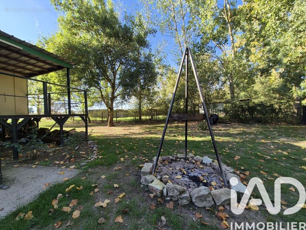 Photo 3 - Terrain à BOUILLE-LORETZ