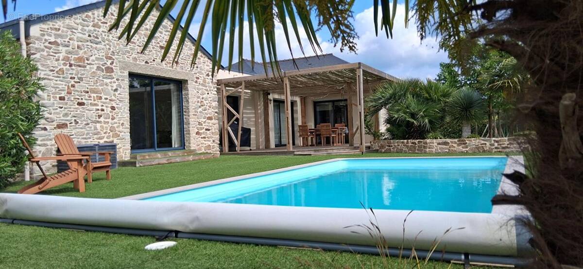 Maison à CORDEMAIS