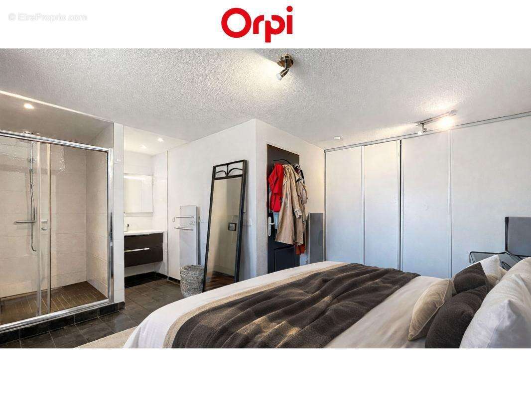 Appartement à VETRAZ-MONTHOUX