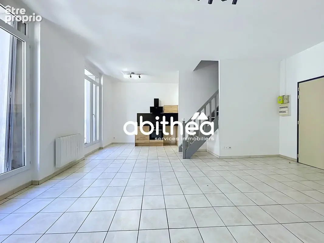 Appartement 4 pièces   88,74 m2 carrez   102 m2 au sol   3 chambres   centre ville de béziers - photo 2