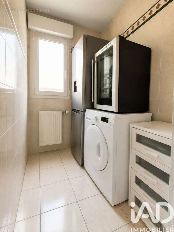 Appartement 92 m² à Moulins-Les-Metz  - photo 9