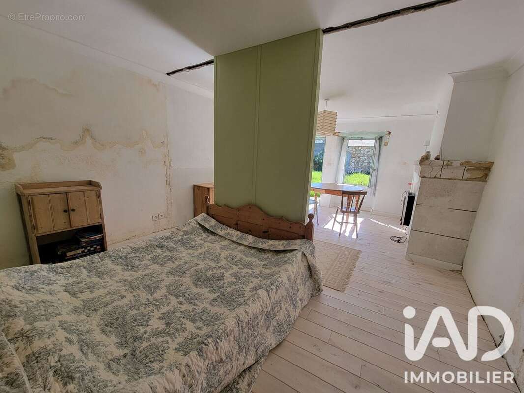 Maison 37 m² à Doue-La-Fontaine  - photo 3