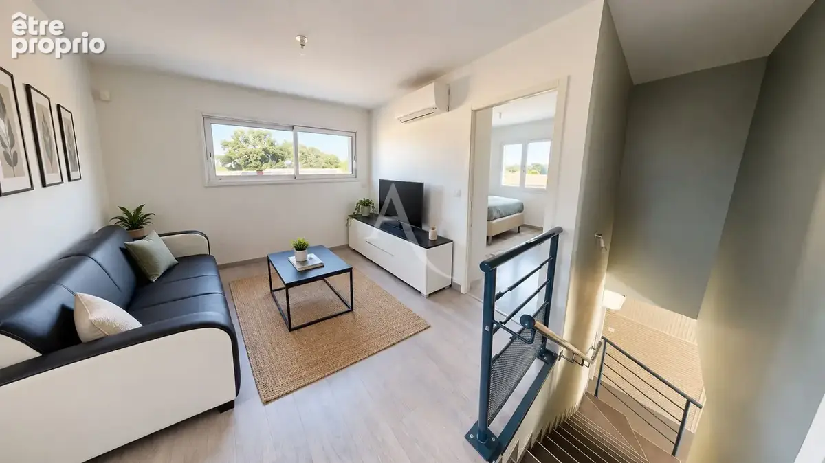 Montamisé - Maison familiale avec piscine, jardin et prestations complètes - photo 3