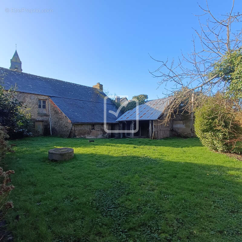 Maison à SAINT-BRIEUC-DE-MAURON