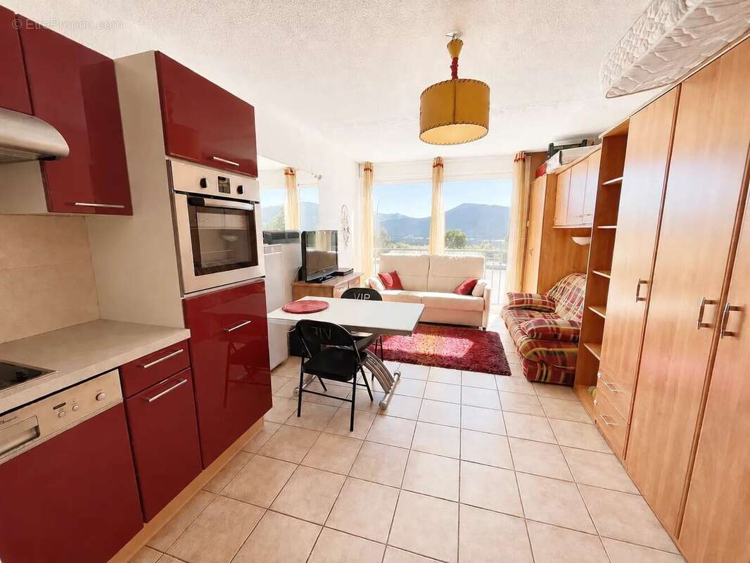 Studio Cabine au pied des pistes - photo 2