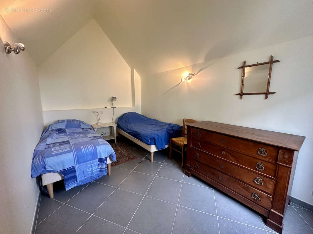 Maison à PLOUGRESCANT