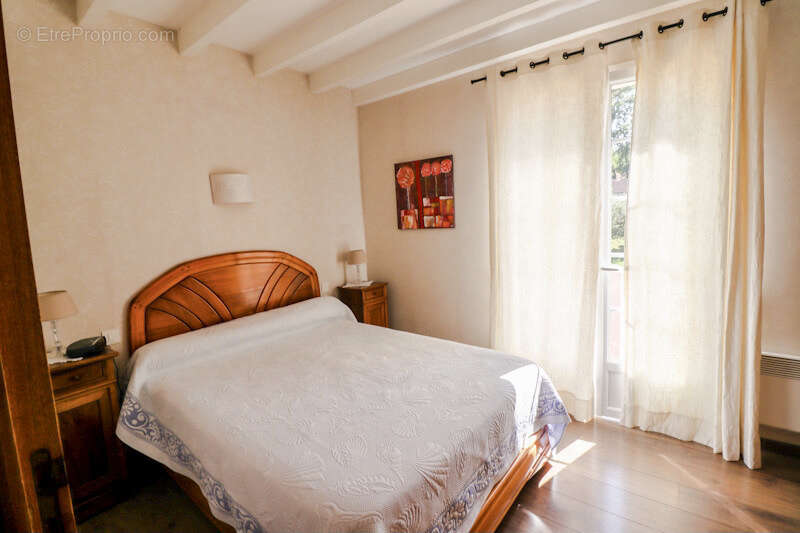  Meschers sur Gironde Maison 249 m2 - photo 11
