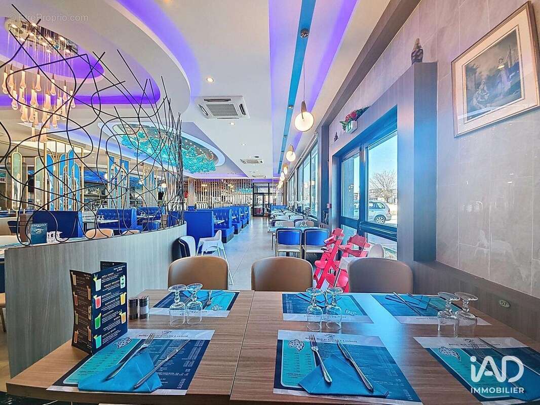 Photo 3 - Commerce à BRIE-COMTE-ROBERT