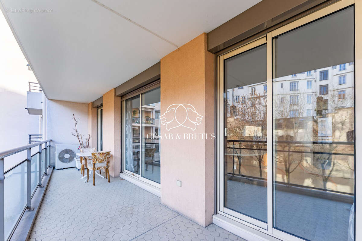 Appartement à LYON-3E