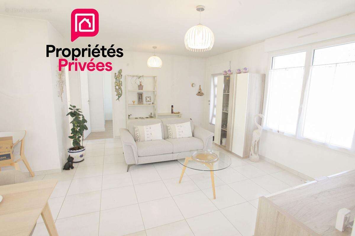 Maison à LA CHAPELLE-ACHARD