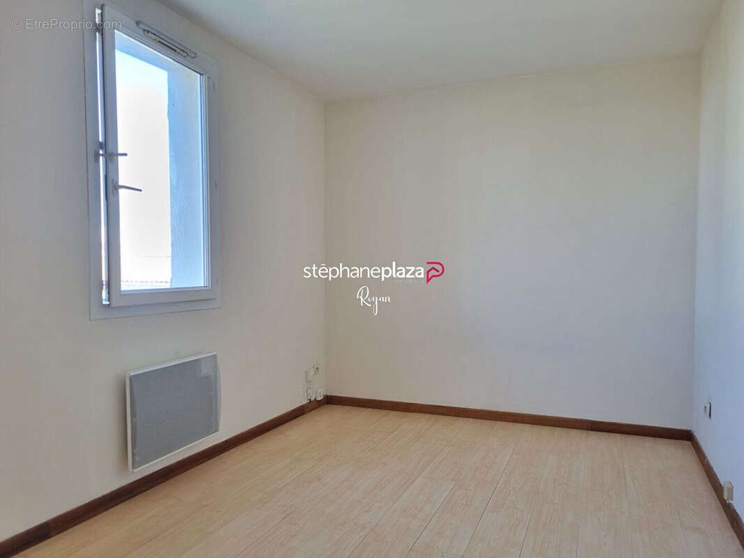 Maison à VAUX-SUR-MER