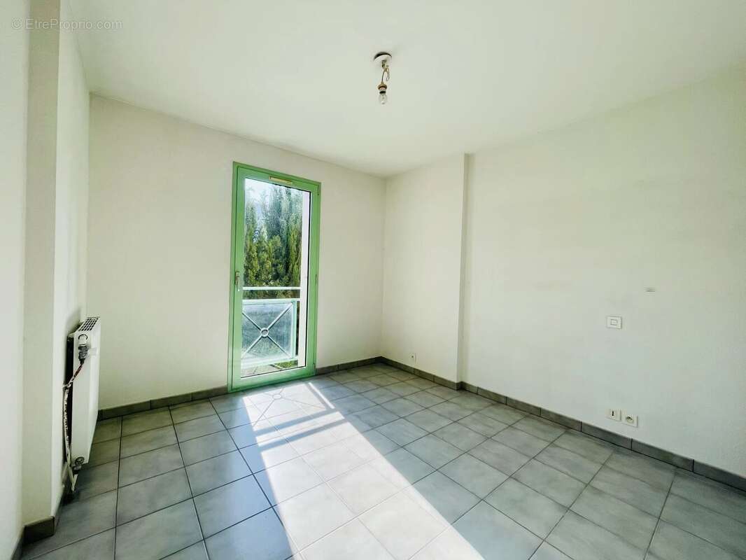 Appartement à NYONS