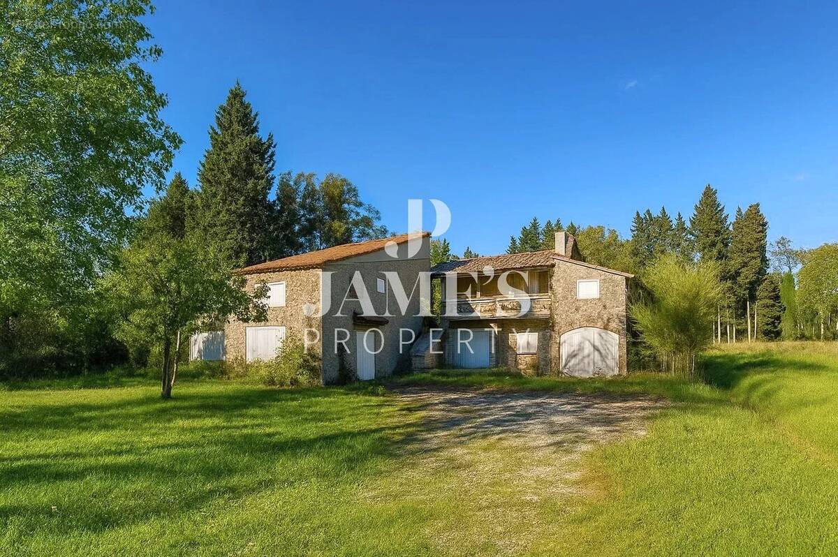 Maison à EYGALIERES