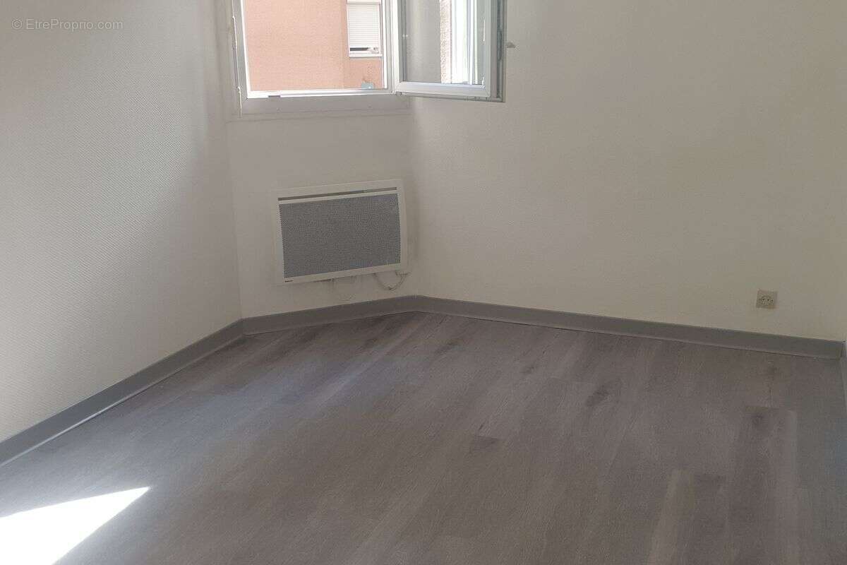 Appartement à AUBAGNE