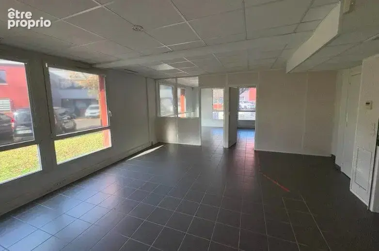 Commerce 120 m² à vendre à Brignais (69530) - photo 4