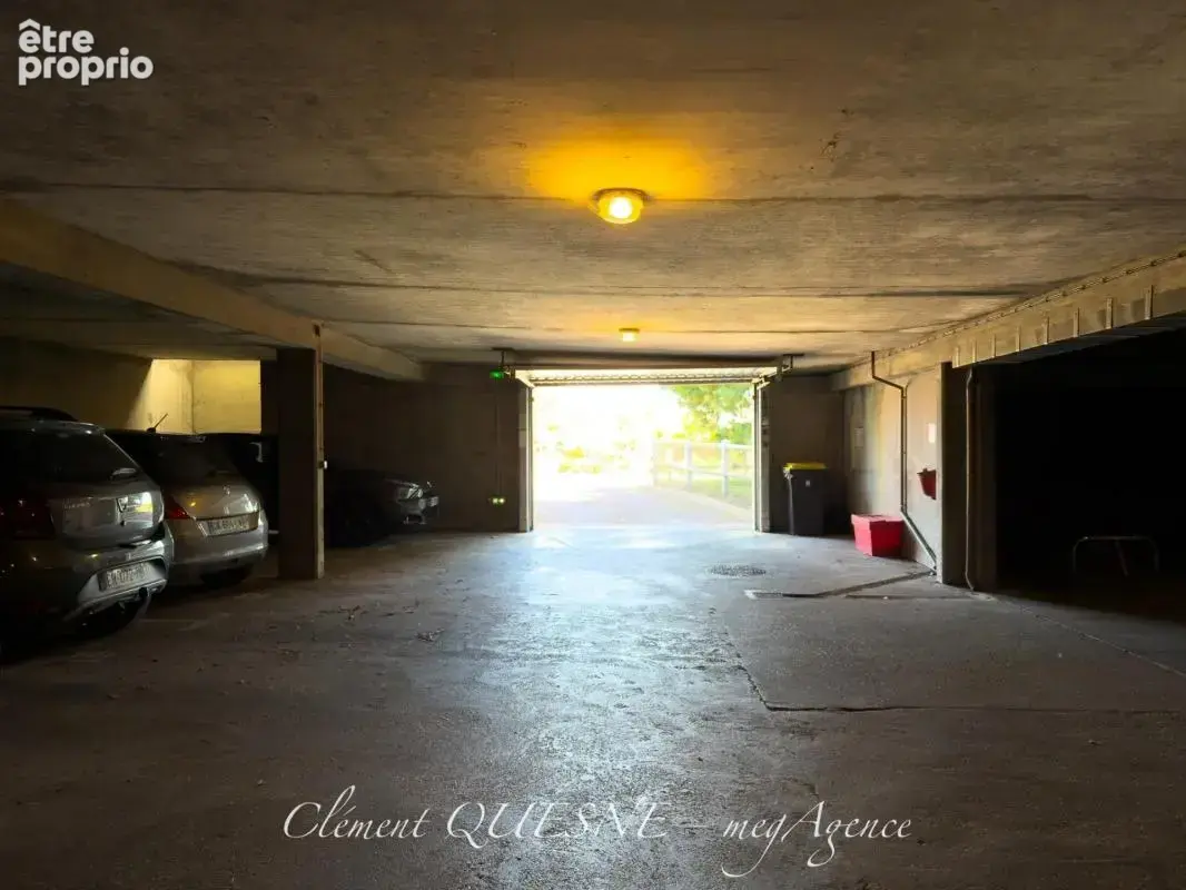 T1 / parking privatif / cave / vendu loue - photo 10