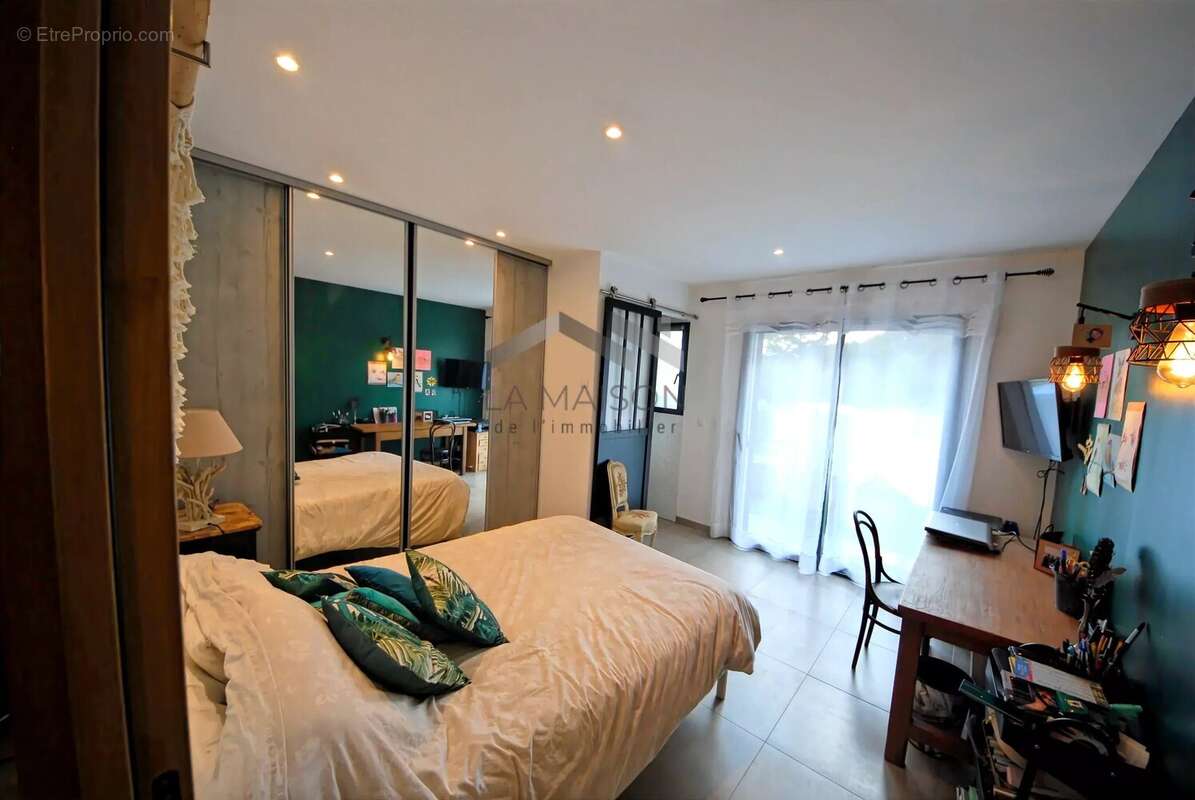 Maison à PORTO-VECCHIO