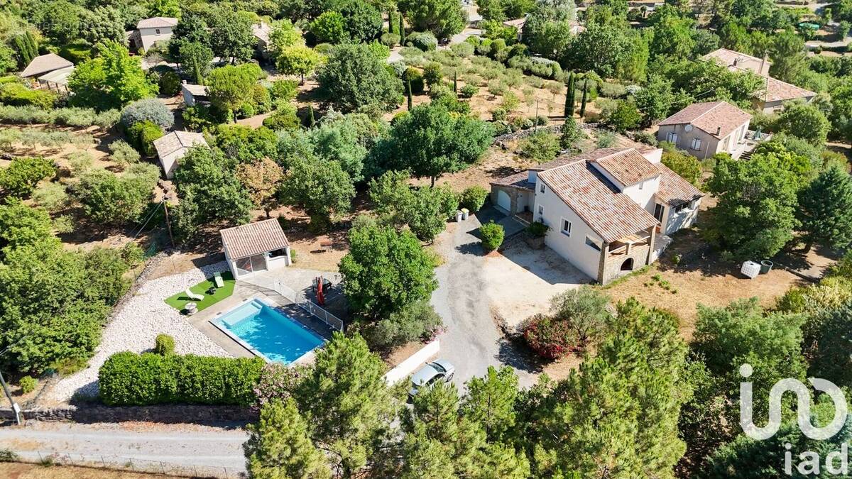 Photo 1 - Maison à CHASSIERS