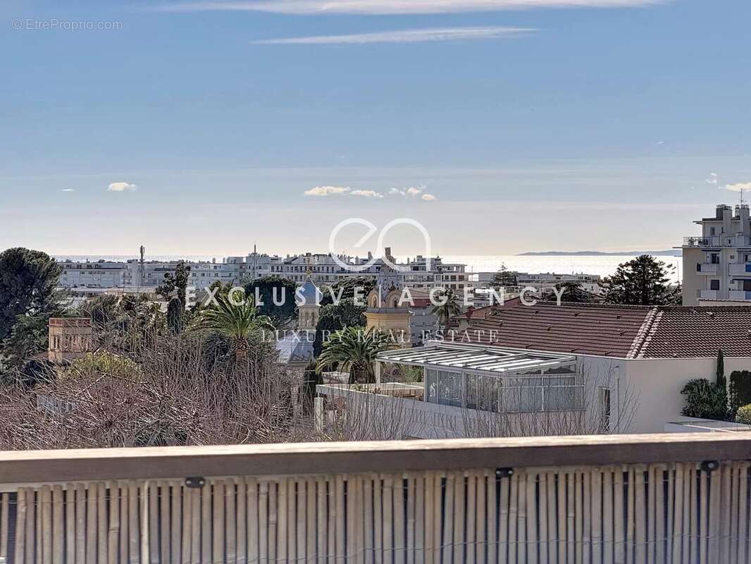 Appartement à CANNES