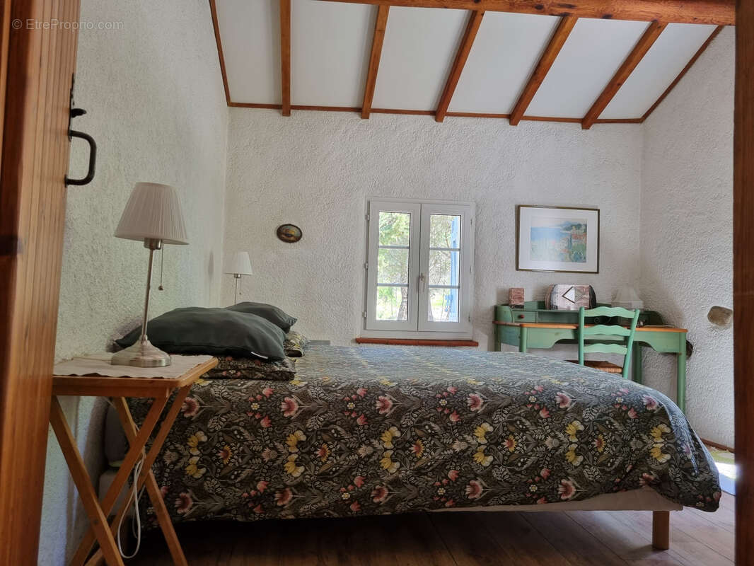 Le trésor caché: Belle propriété aux portes de Gruissan, un bien d'exception avec 24 690m2 de terrain! - photo 8